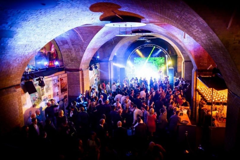 crowded bar - venue marketing