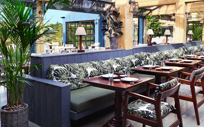 160706-soho-house-farmhouse-sm-010