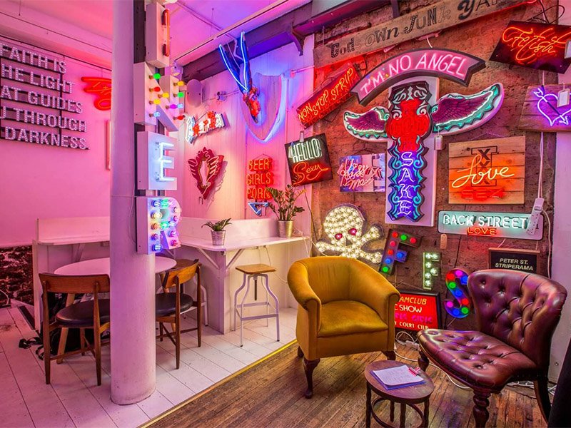 lights of soho london - pub wedding venues