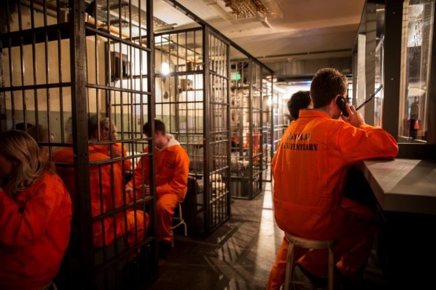 Alcotraz - cocktail party